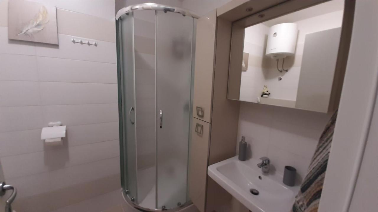 Apartament Verdi With Free Private Parking Space *