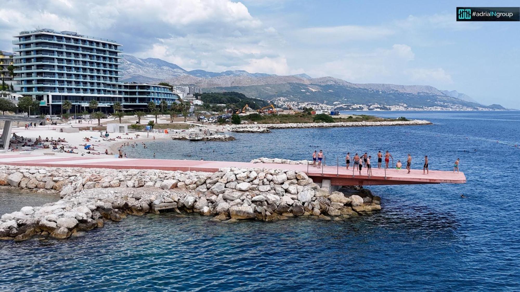 Verdi With Free Private Parking Space Apartament