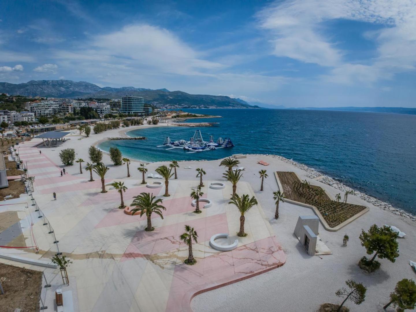 Apartmán Verdi With Free Private Parking Space *